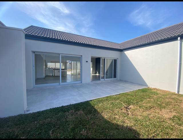 3 BEDROOM HOUSE FOR SALE IN LALELA ESTATE
